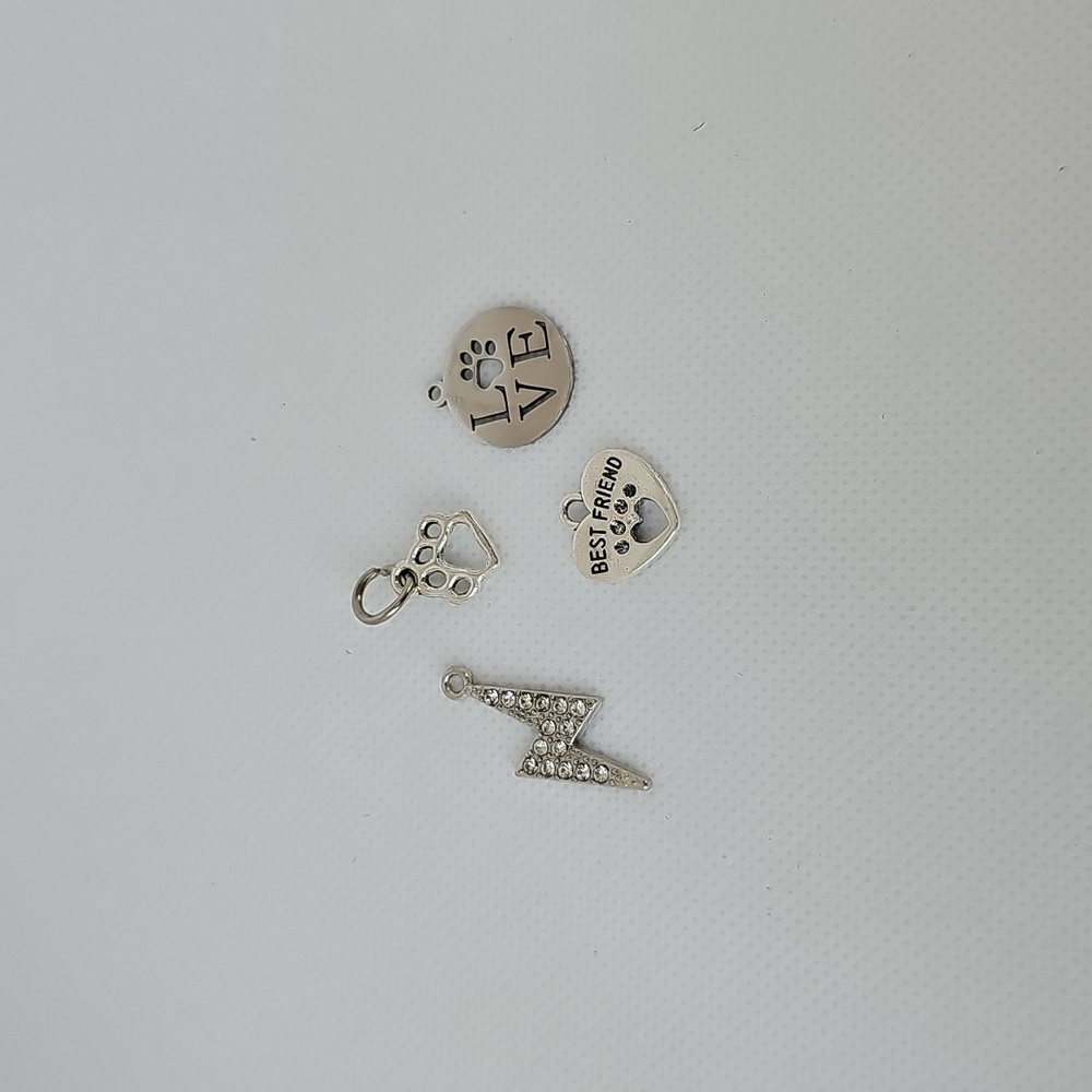 NEW! Cubic Zirconia Siberian Husky Keychain Bag 🎒👜 Jewelry Pendant ~ 🐾 🐕 🎁 - Picture 11 of 15
